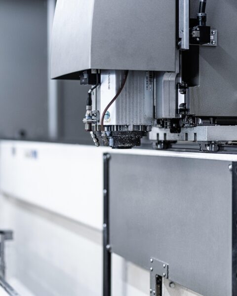 cnc-5770325_1920